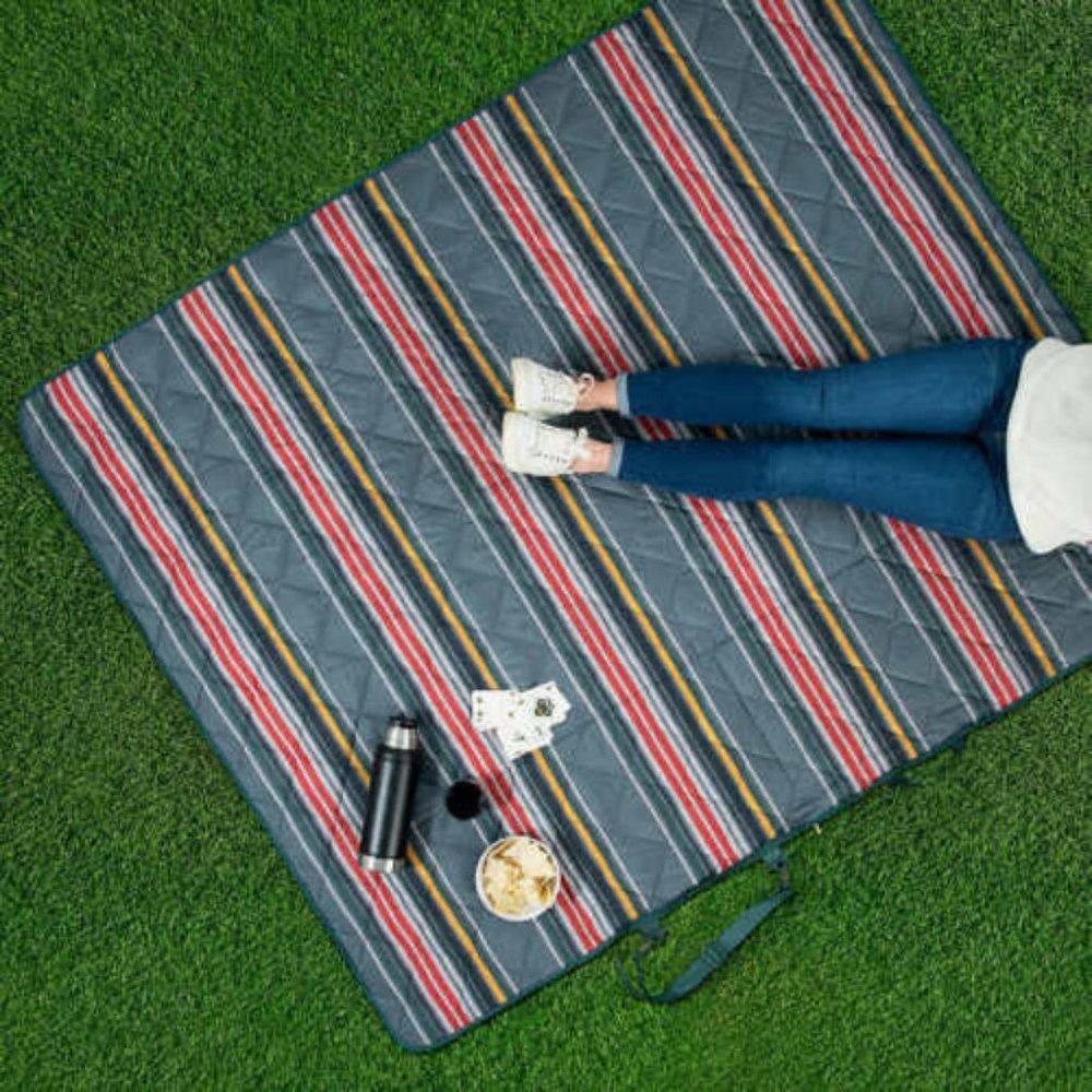 Pendleton Aztec Outdoor Packable Blanket 60''x72''